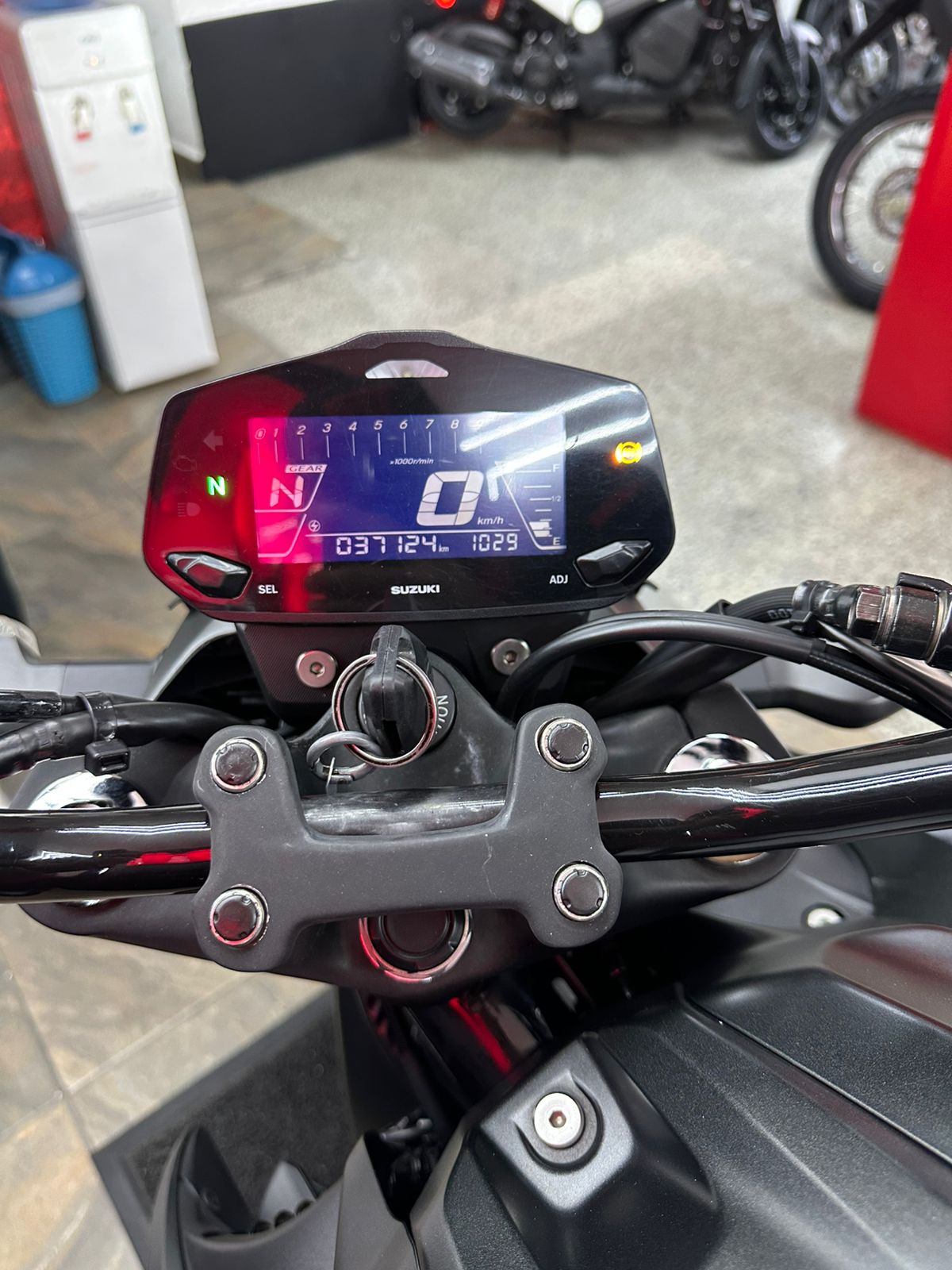 GIXXER 250