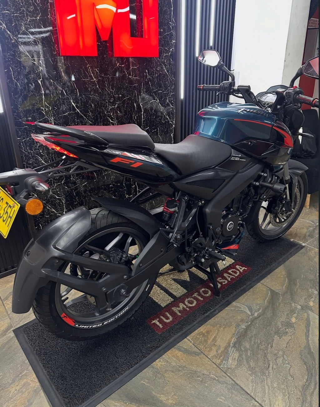 NS 200 FI ABS UG2