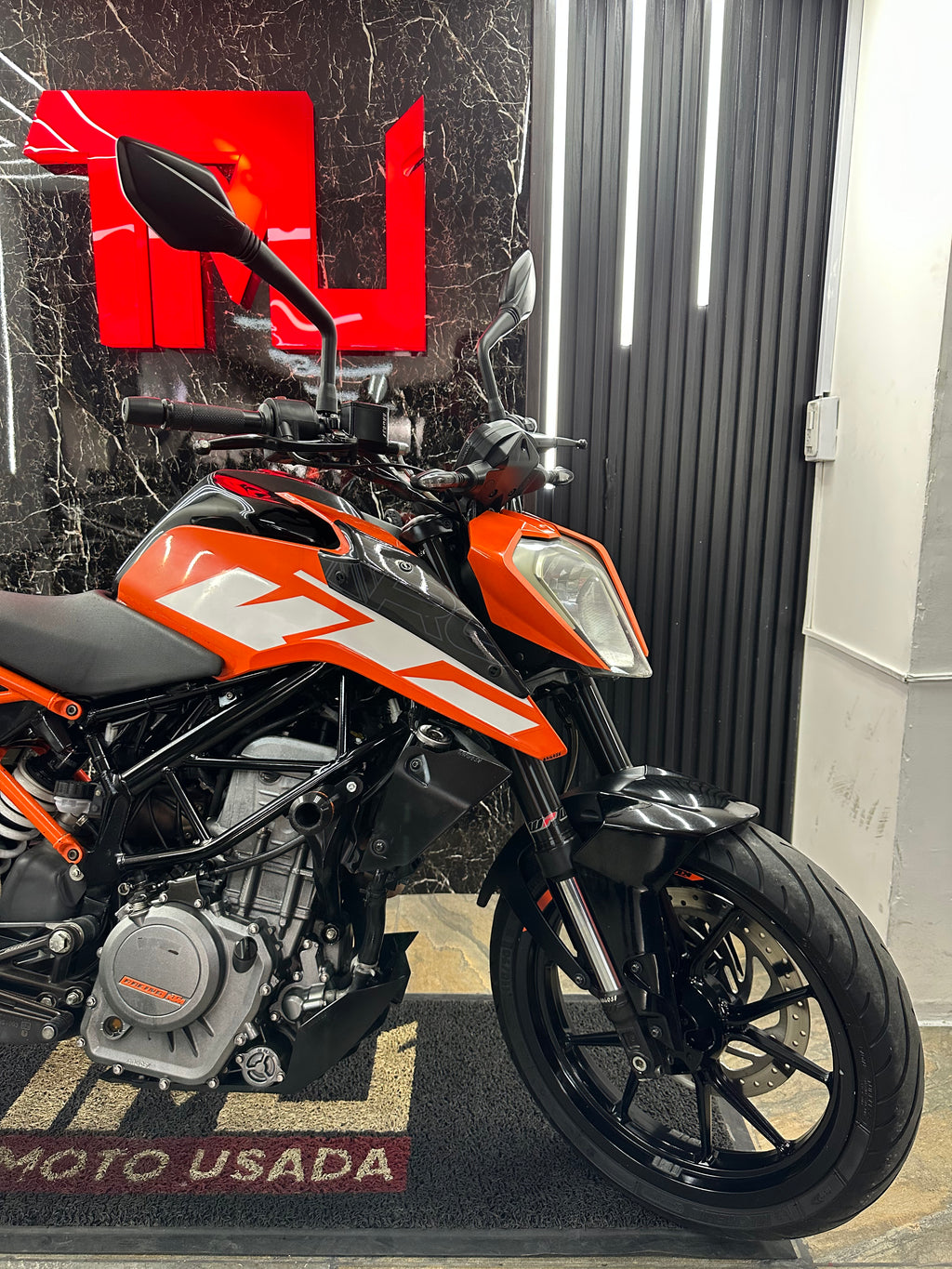 DUKE 250 NG