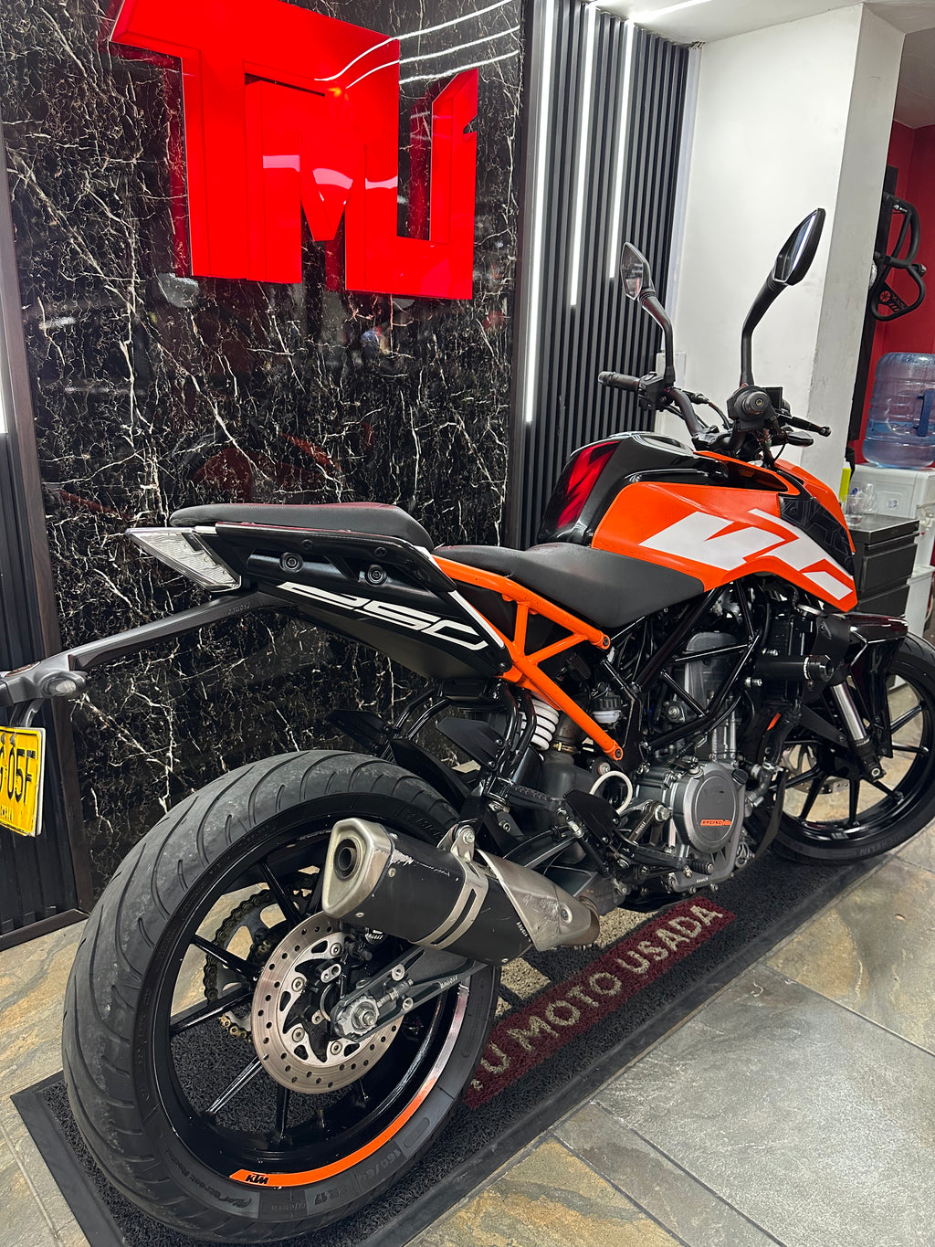 DUKE 250 NG