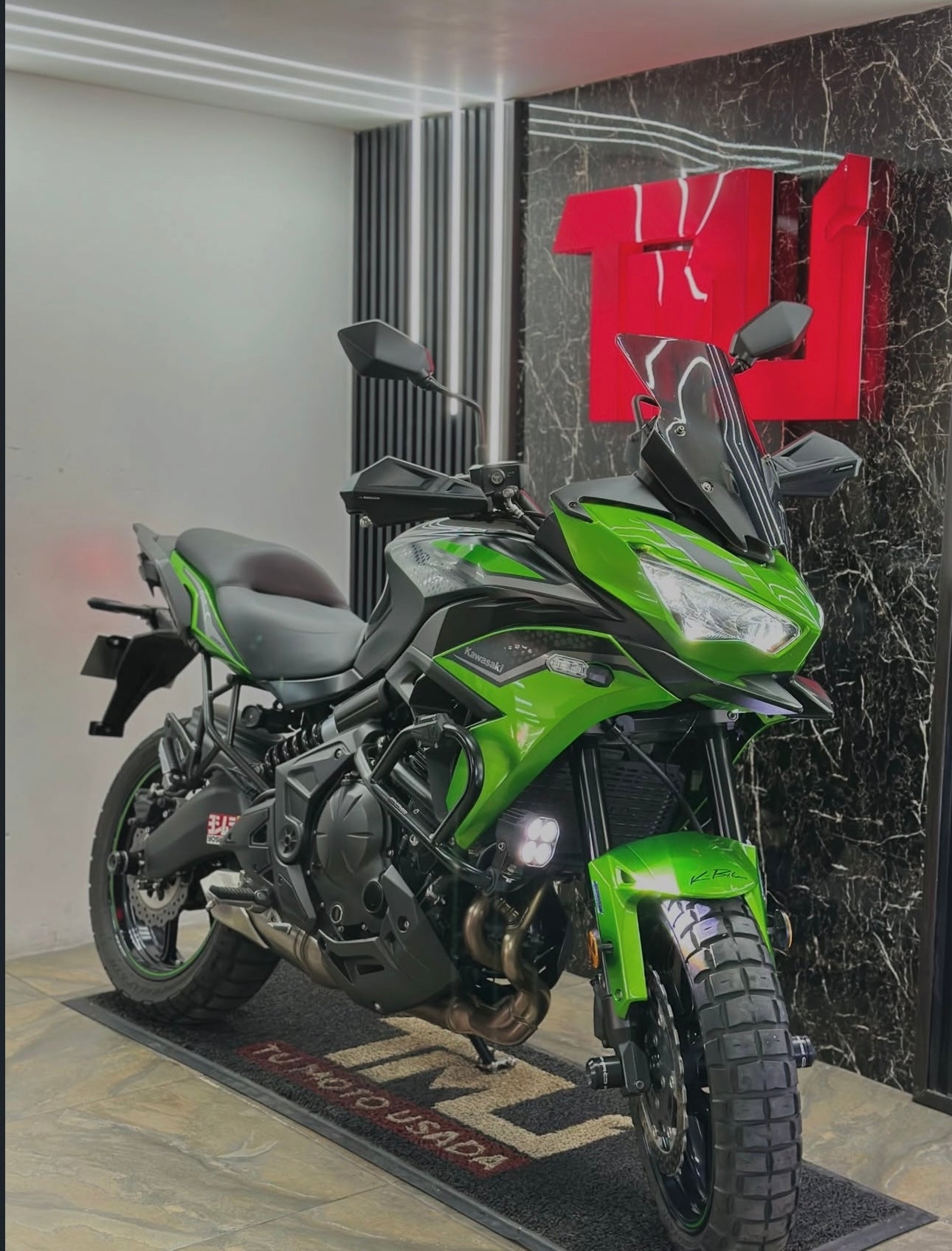 KAWASAKI VERSYS 650