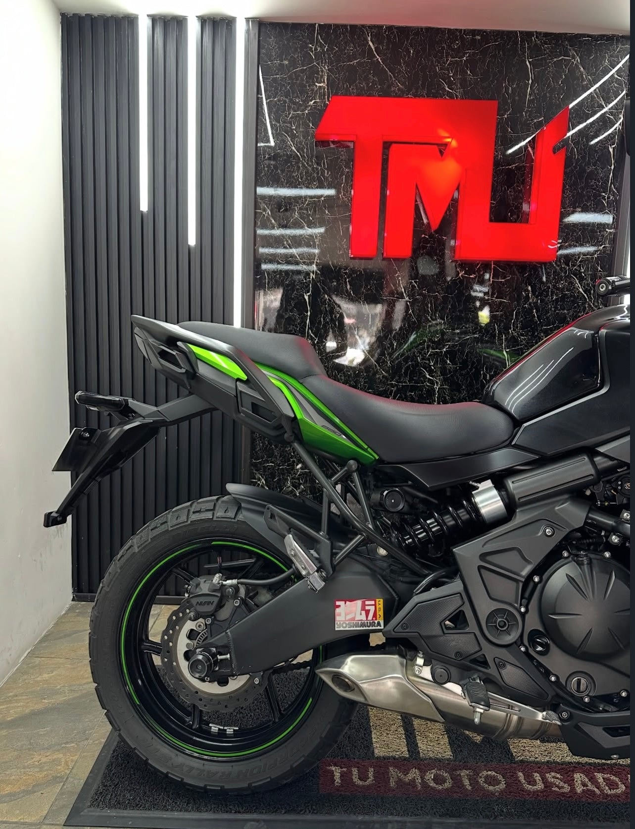 KAWASAKI VERSYS 650