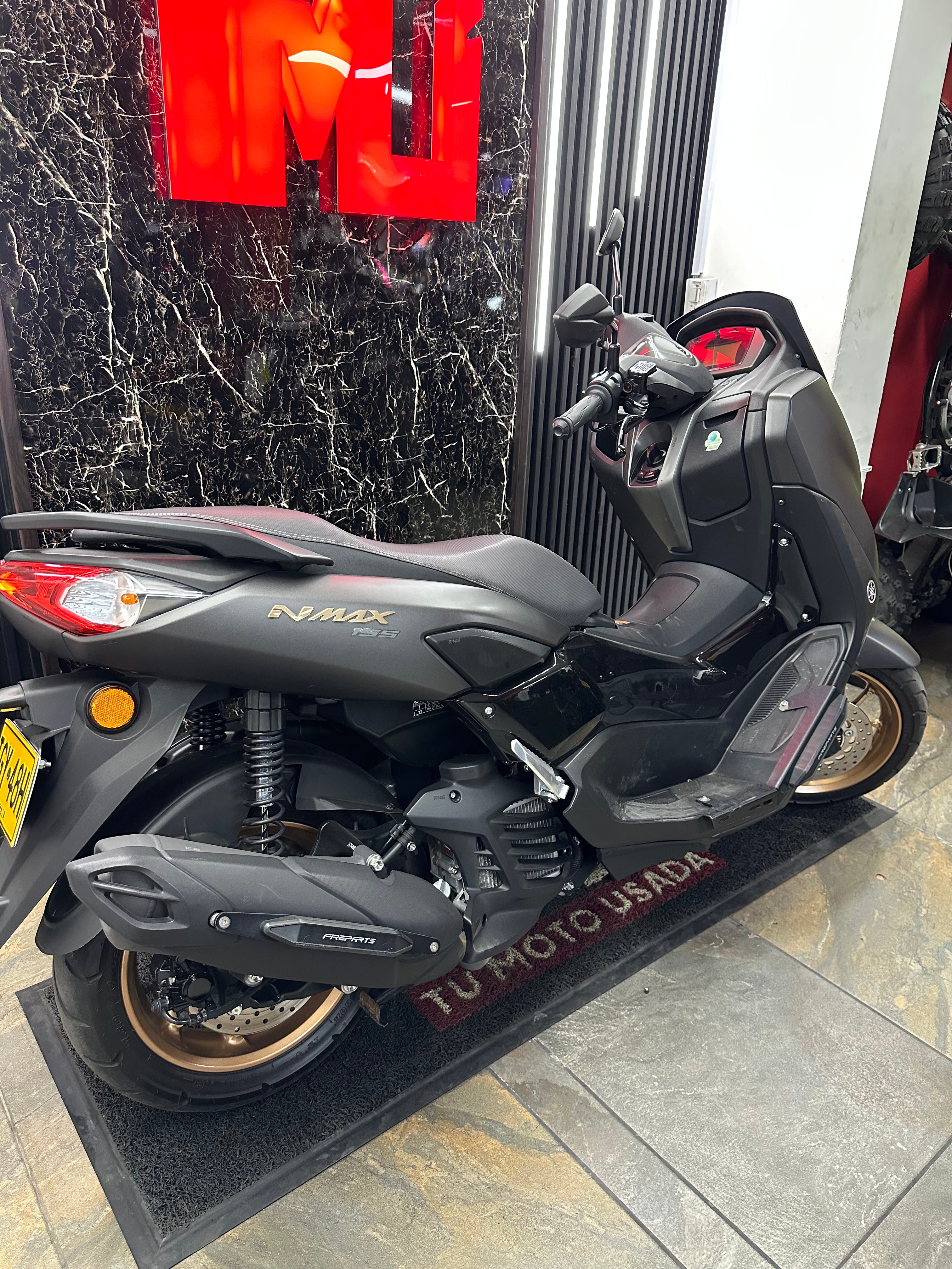 NMAX CONECTED 155
