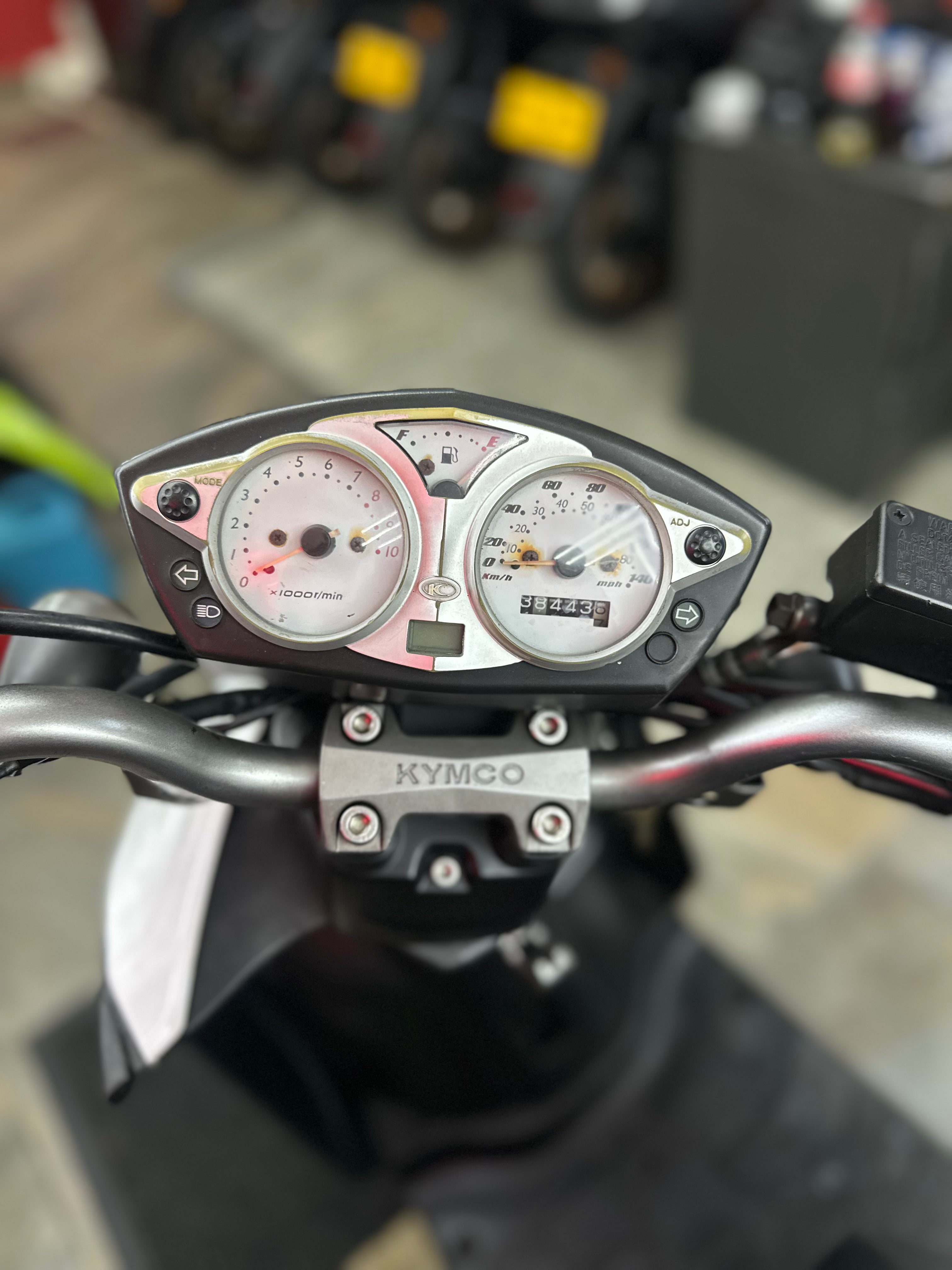 AUTOMATICA AGILITY NAKED 125