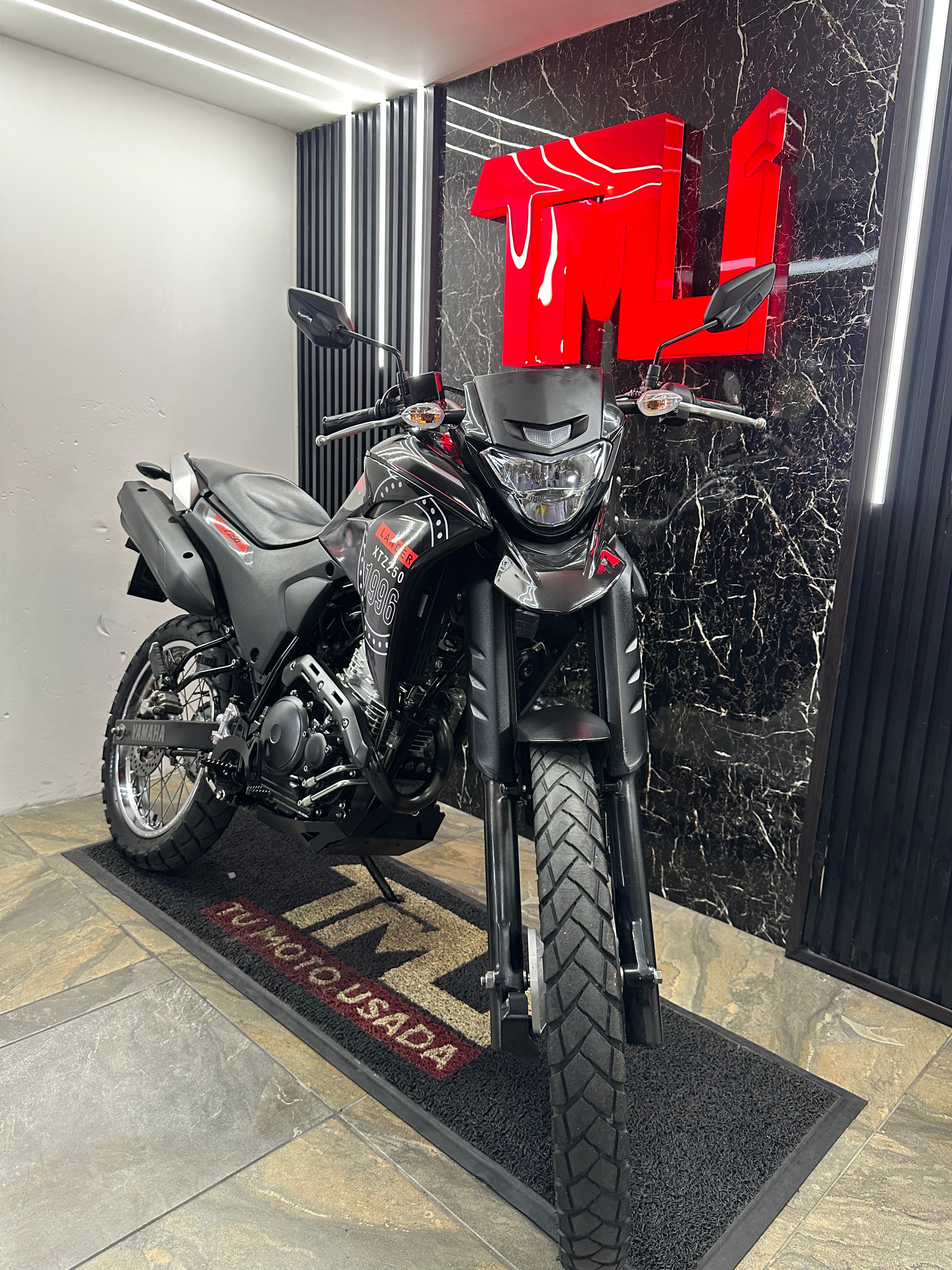 XTZ 250