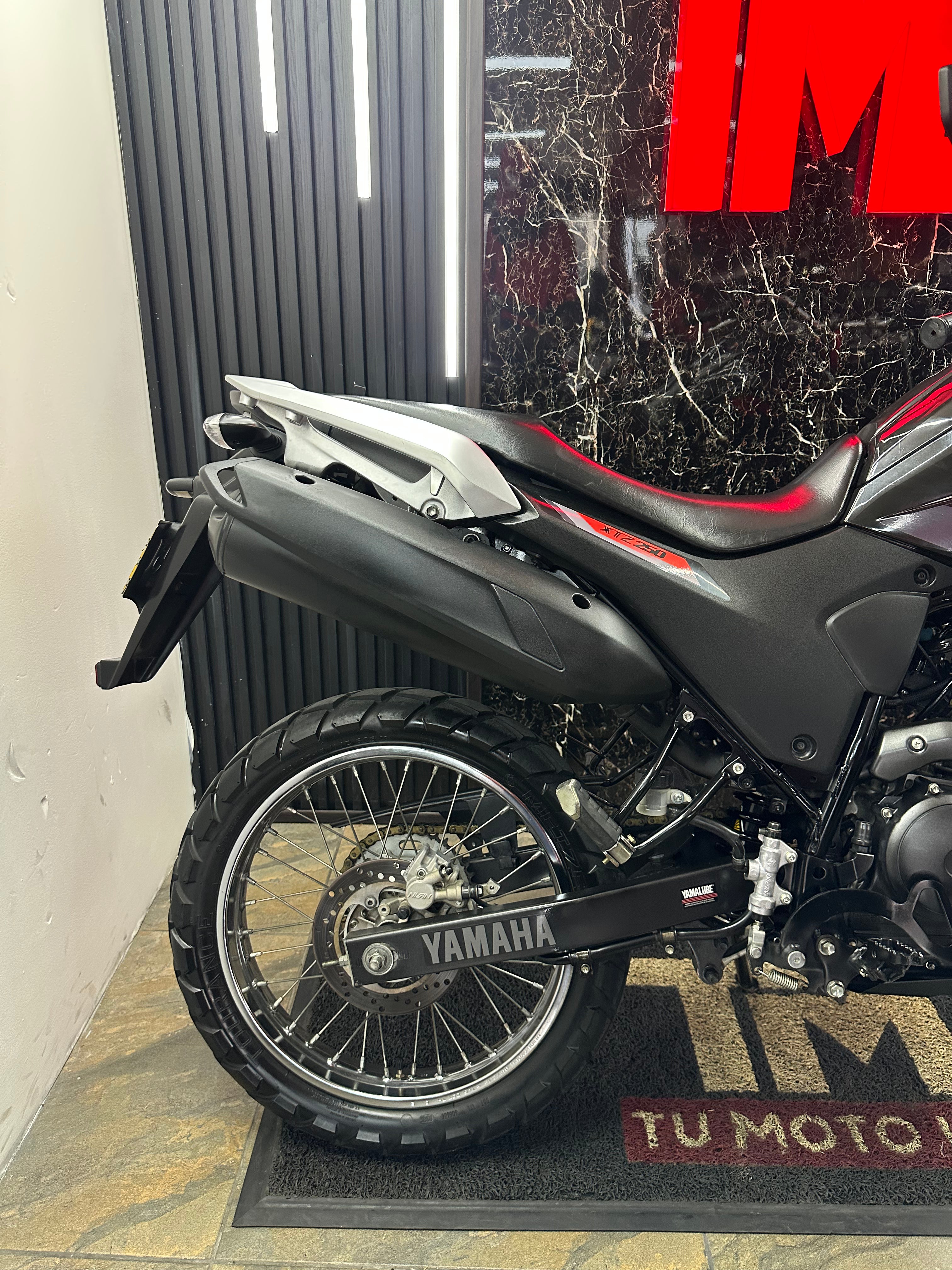 XTZ 250