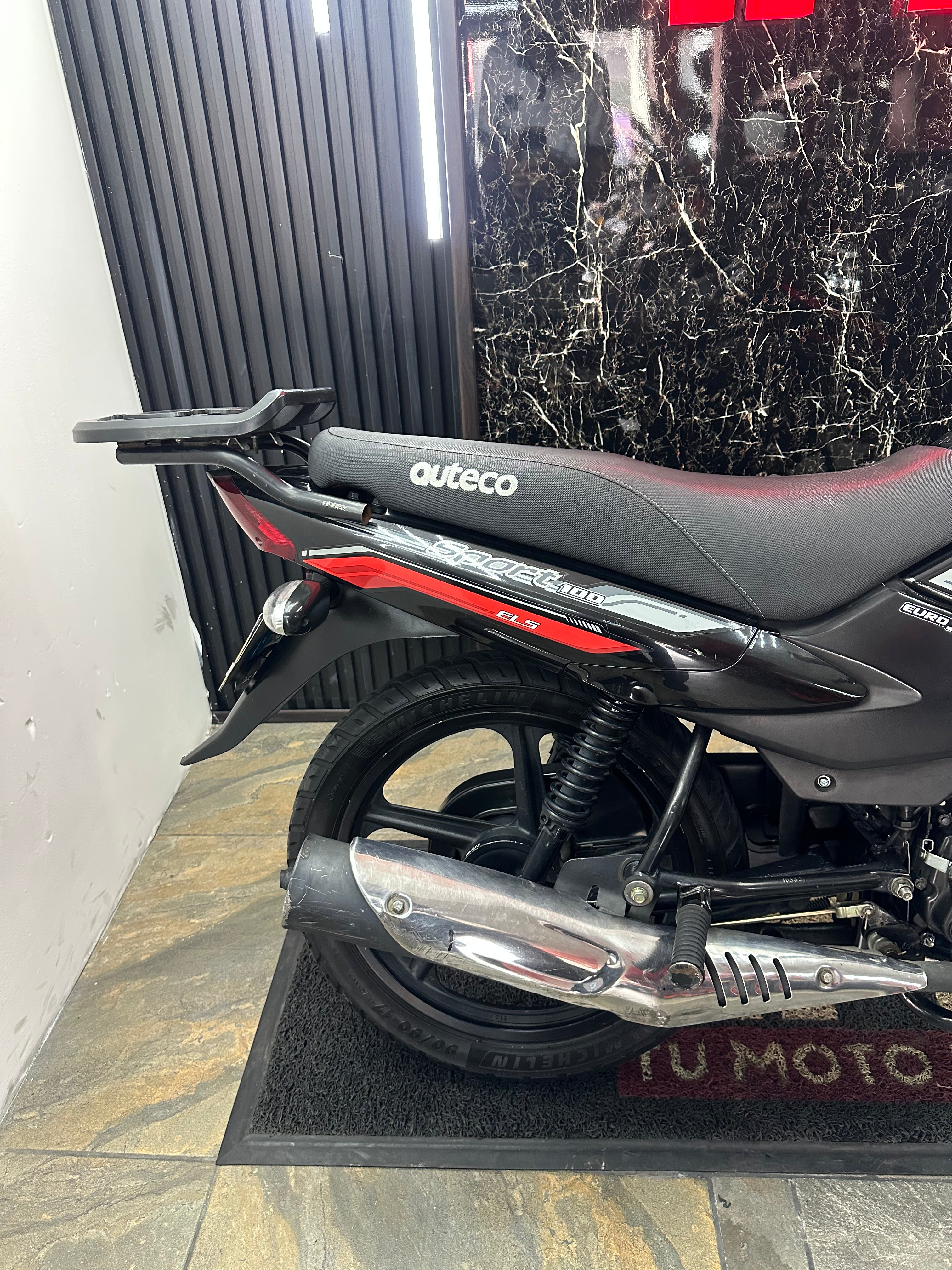 TVS 100