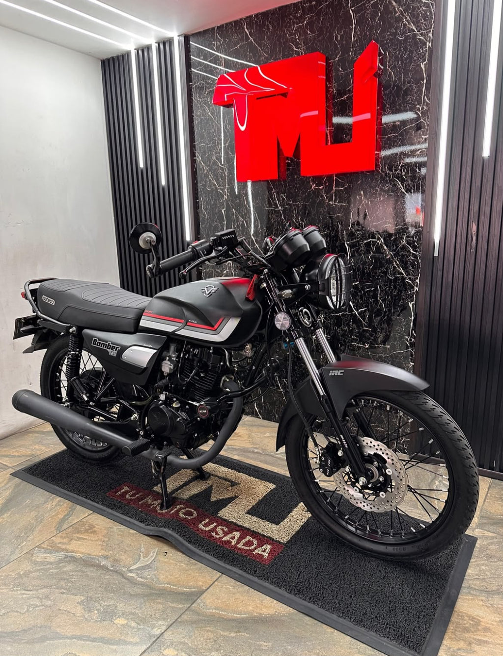VICTORY BOMBER 125