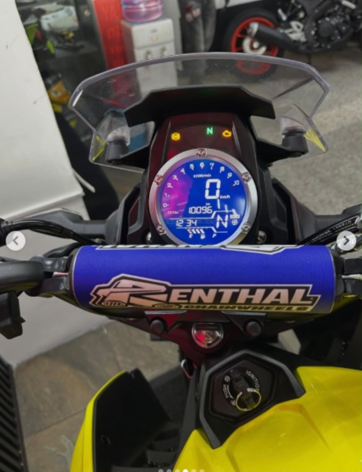 VSTROM 160 ABS