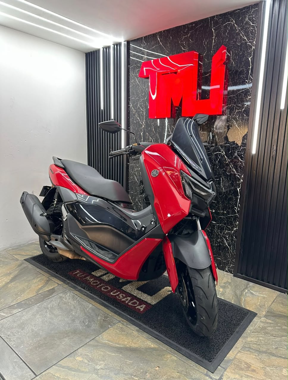 NMAX CONNECTED V3