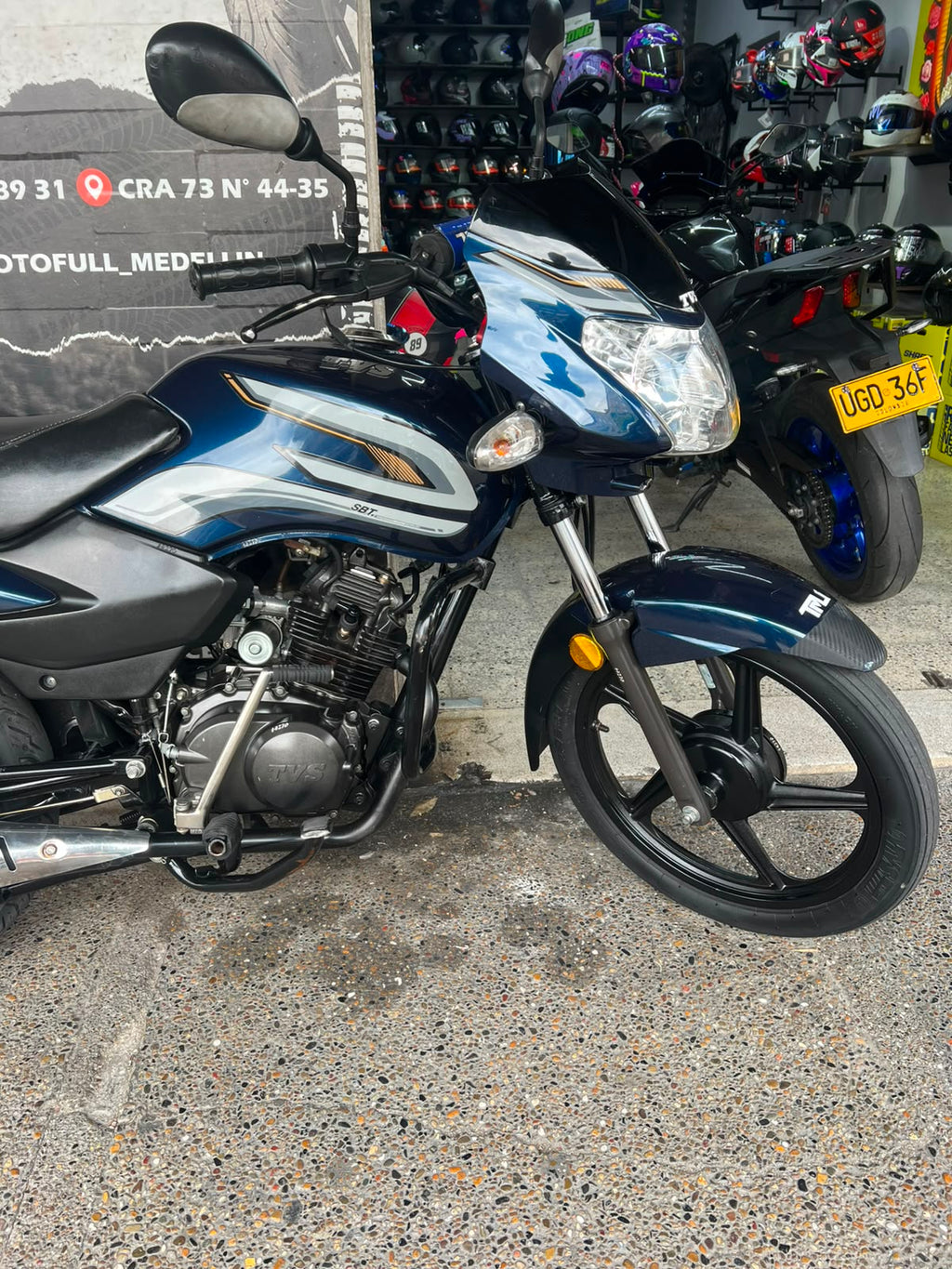 TVS 100