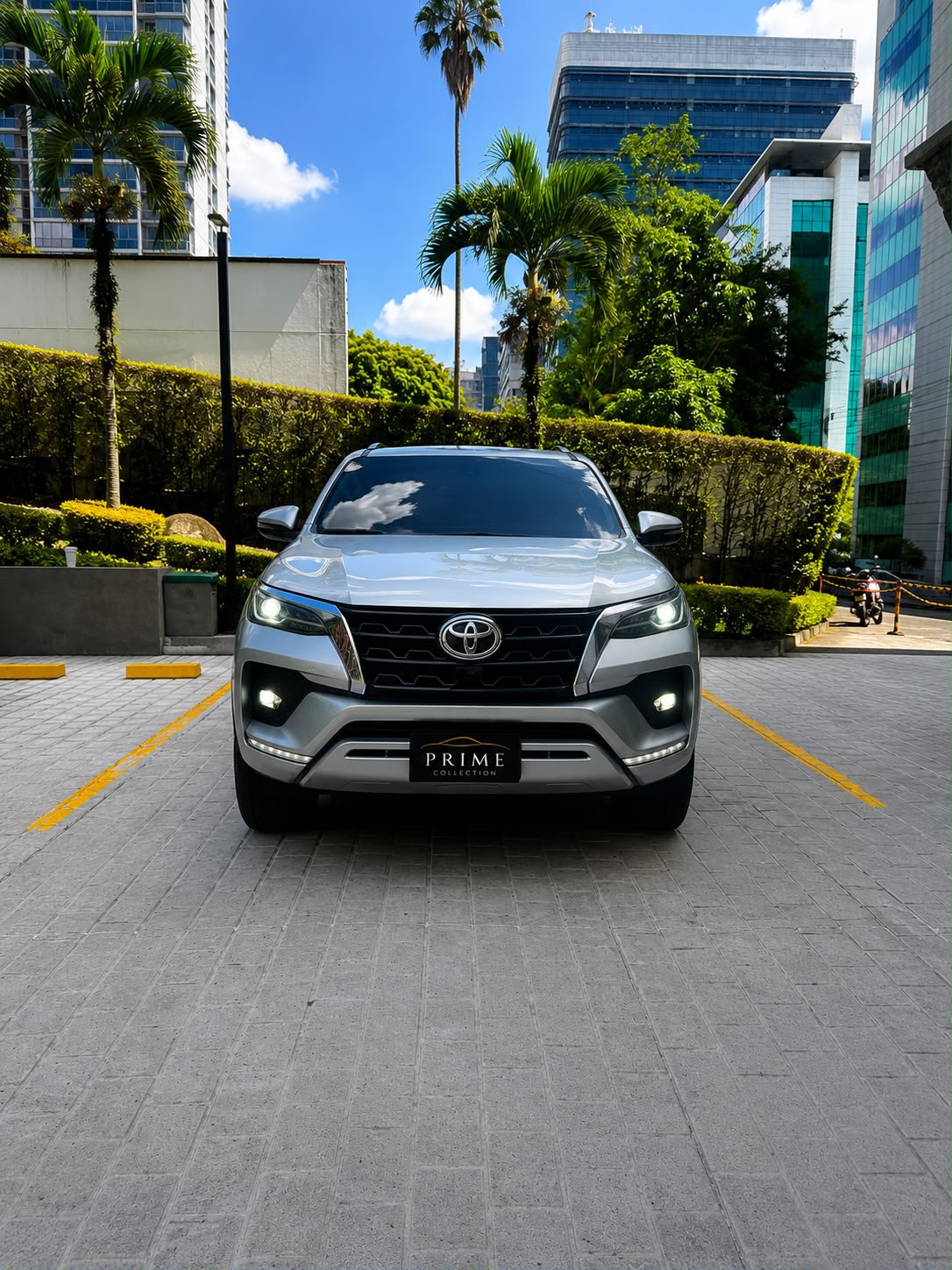 FORTUNER SRV 2.8 / diesel 4X4