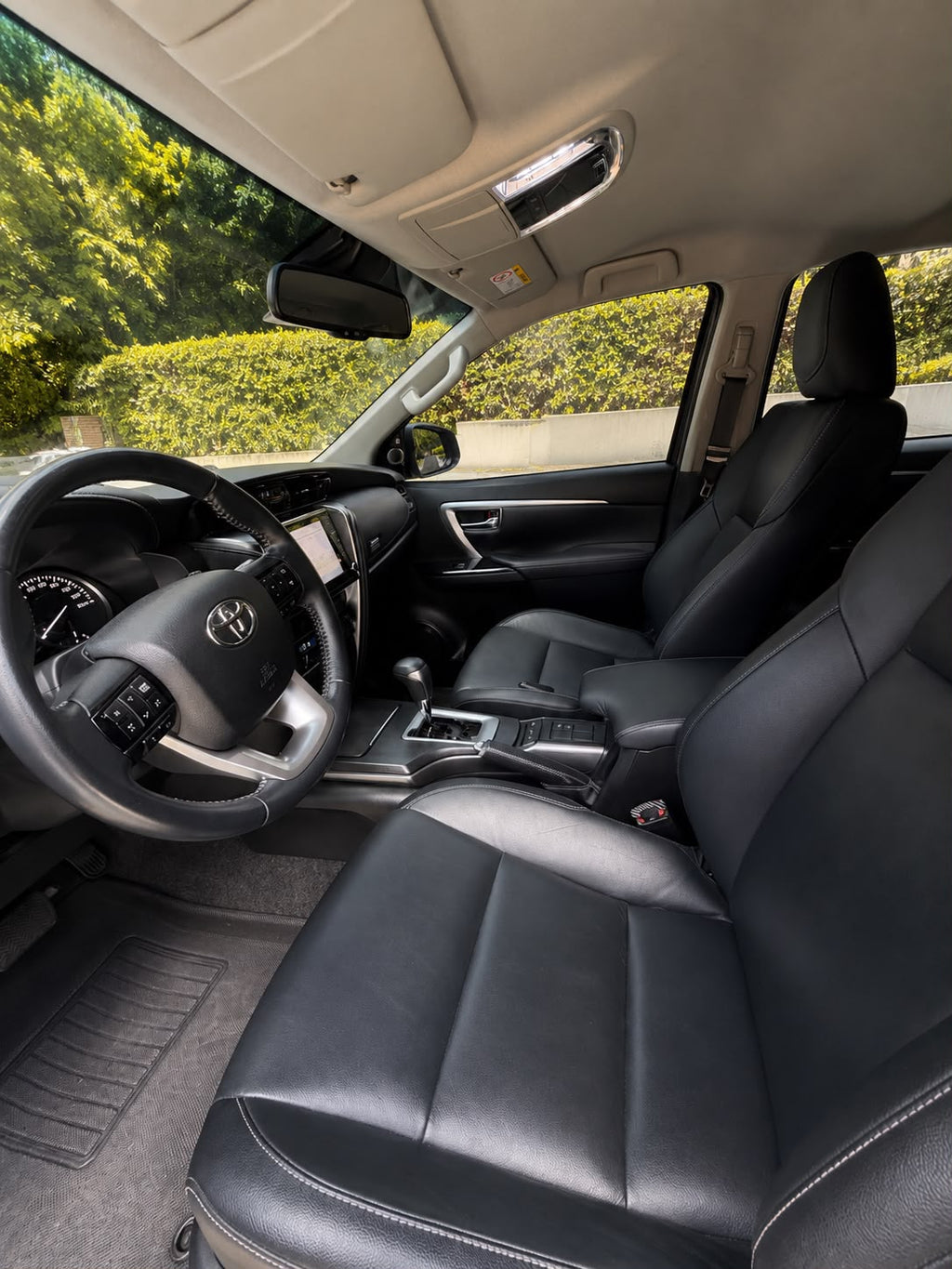 FORTUNER SRV 2.8 / diesel 4X4
