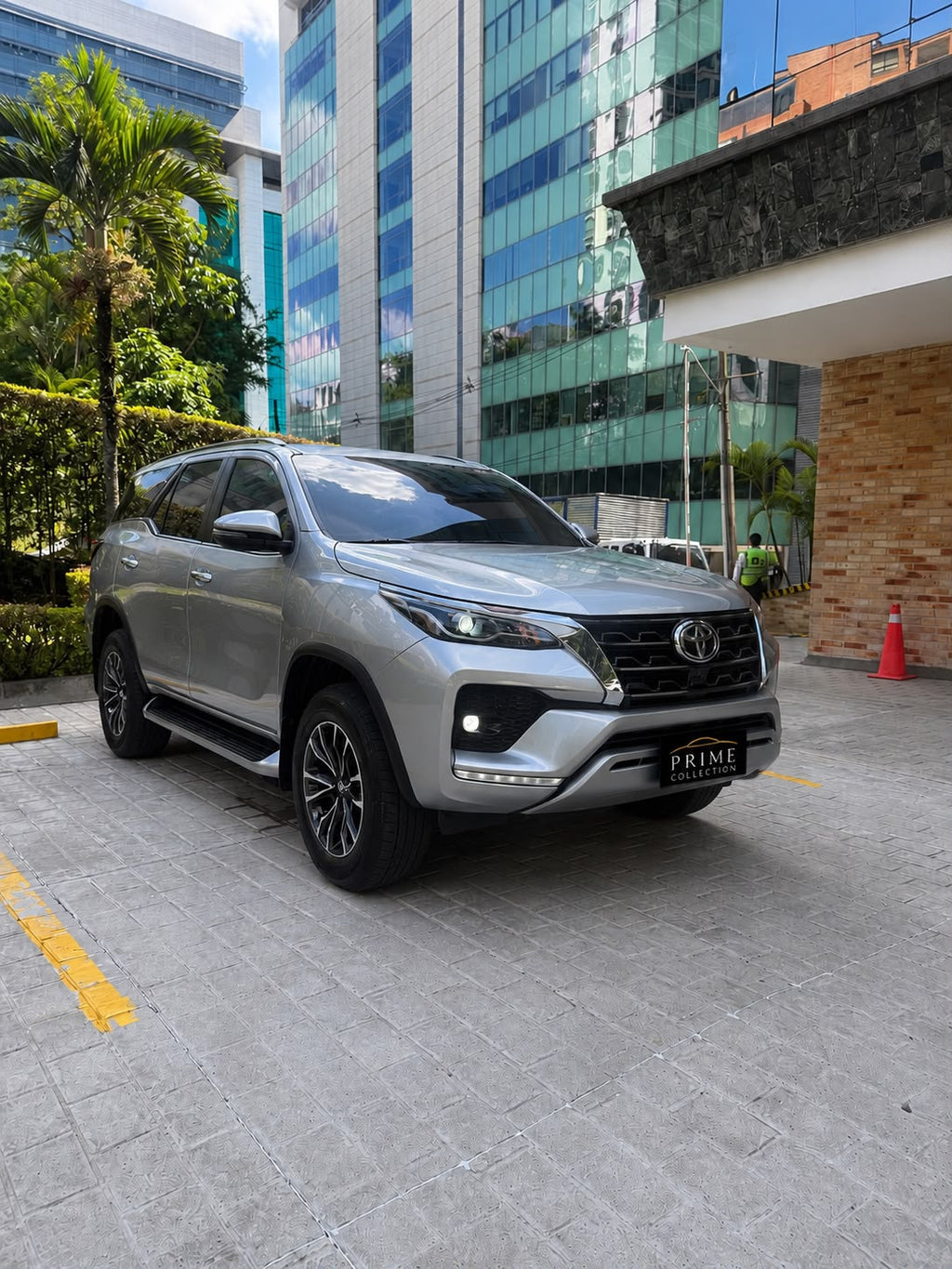 FORTUNER SRV 2.8 / diesel 4X4