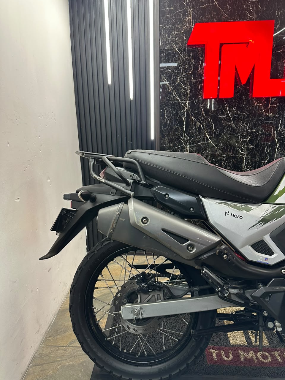 XPULSE 200 FI