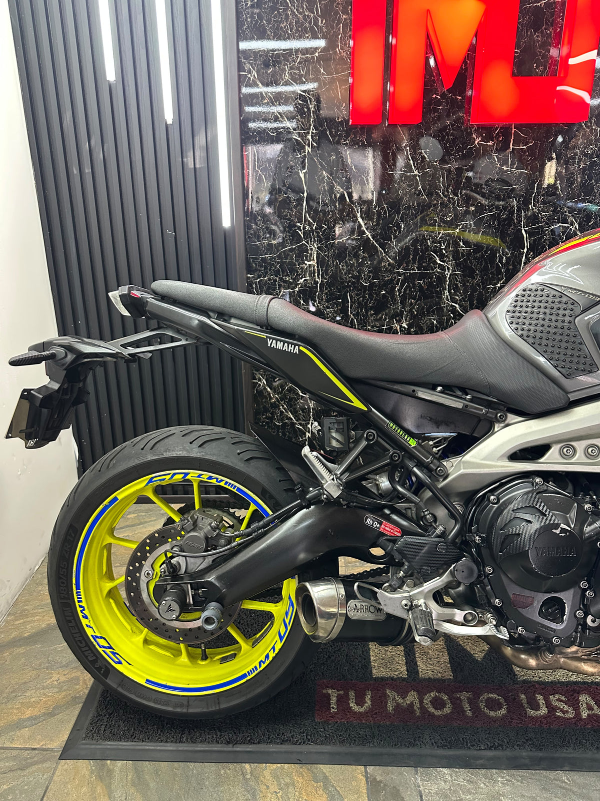 MT 09