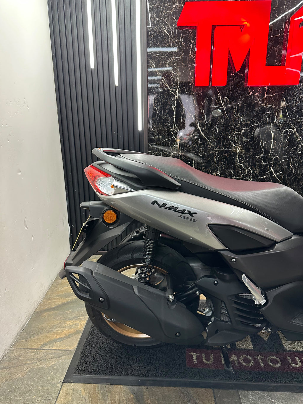 NMAX CONECTED 155