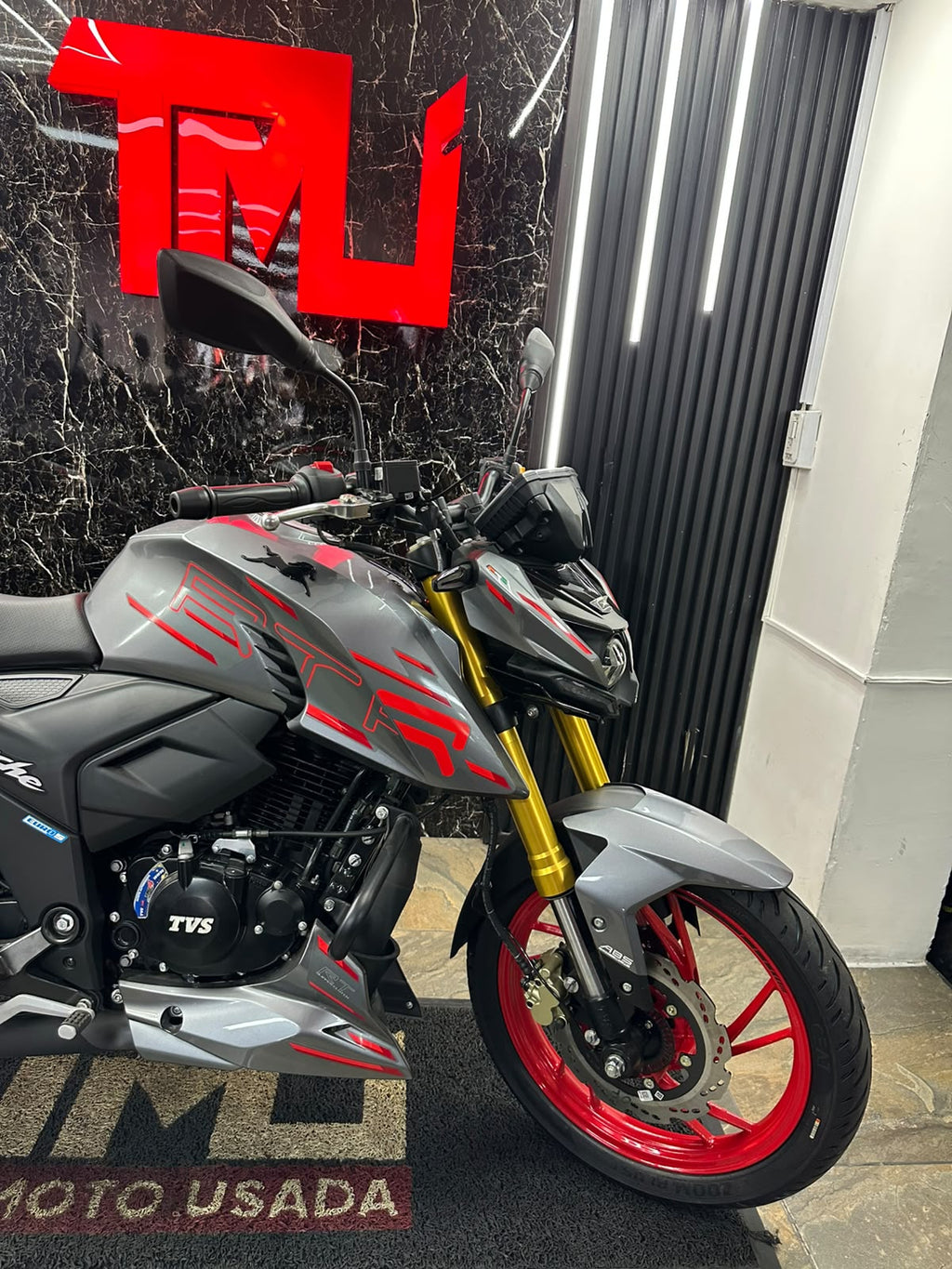 TVS APACHE 200 FI ABS - NUEVA