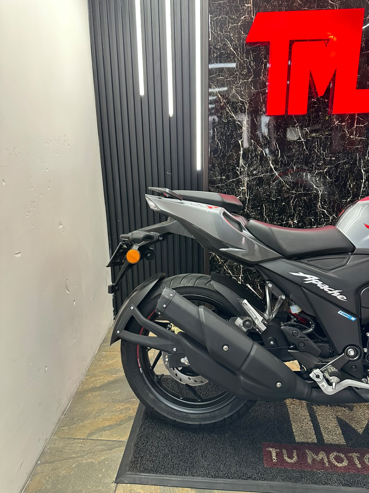 TVS APACHE 200 FI ABS - NUEVA