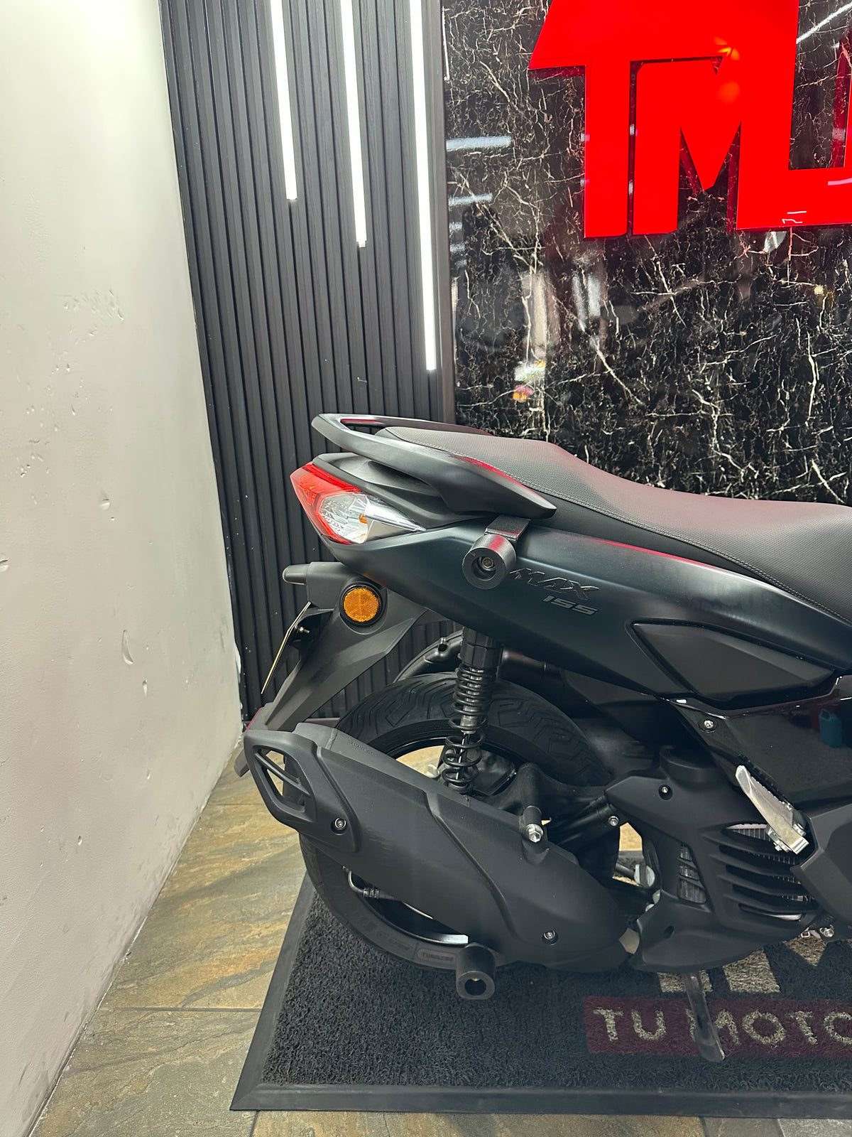 NMAX CONECTED 155