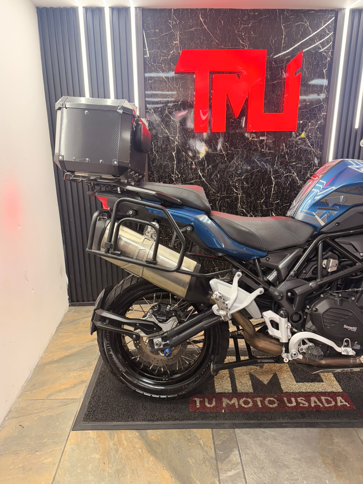 BENELLI TRK 502 X
