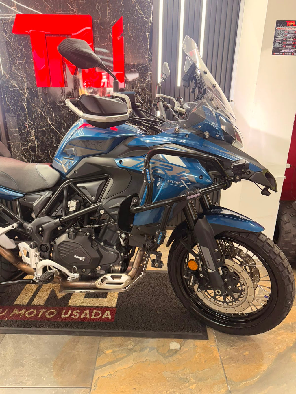 BENELLI TRK 502 X