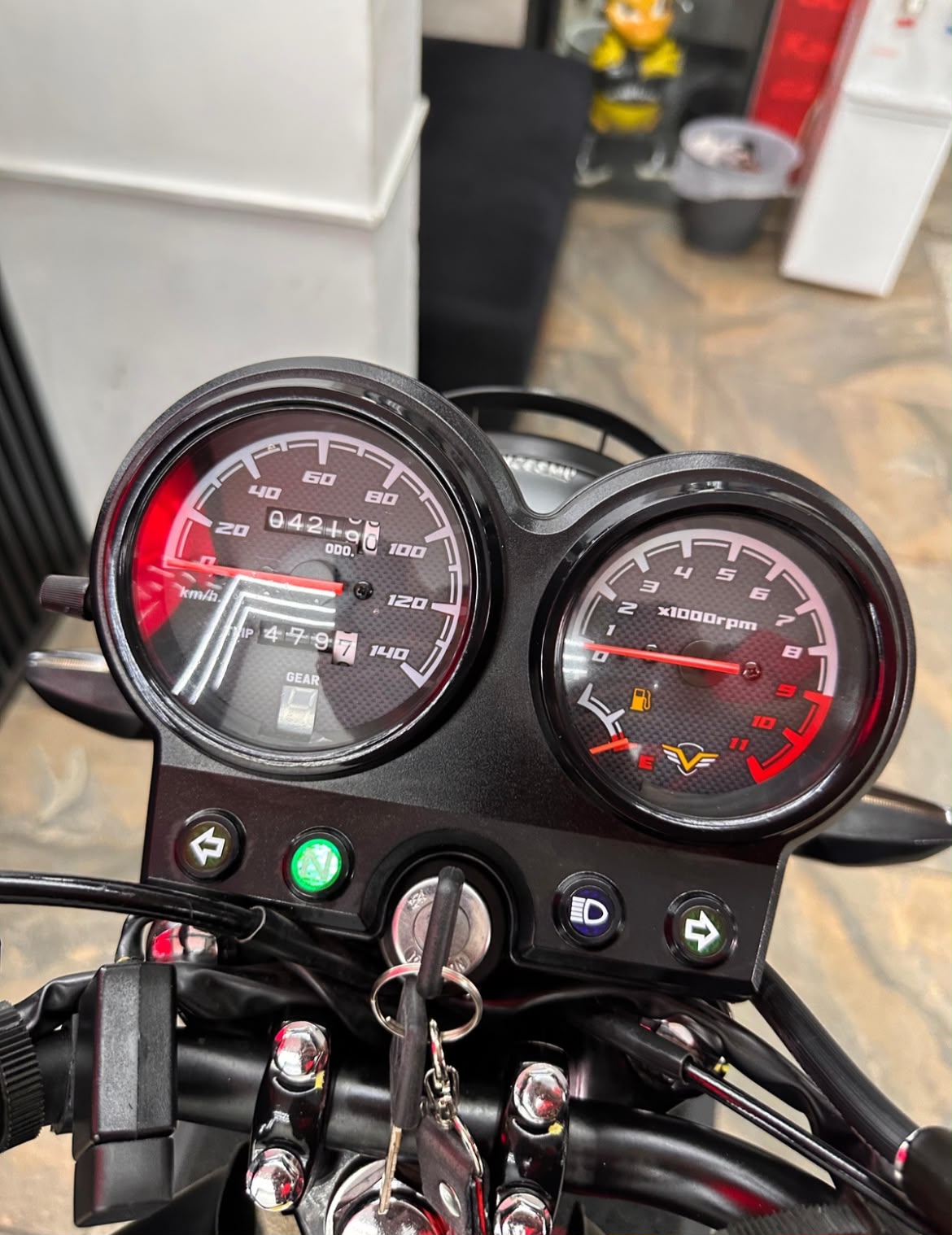 VICTORY BOMBER 125