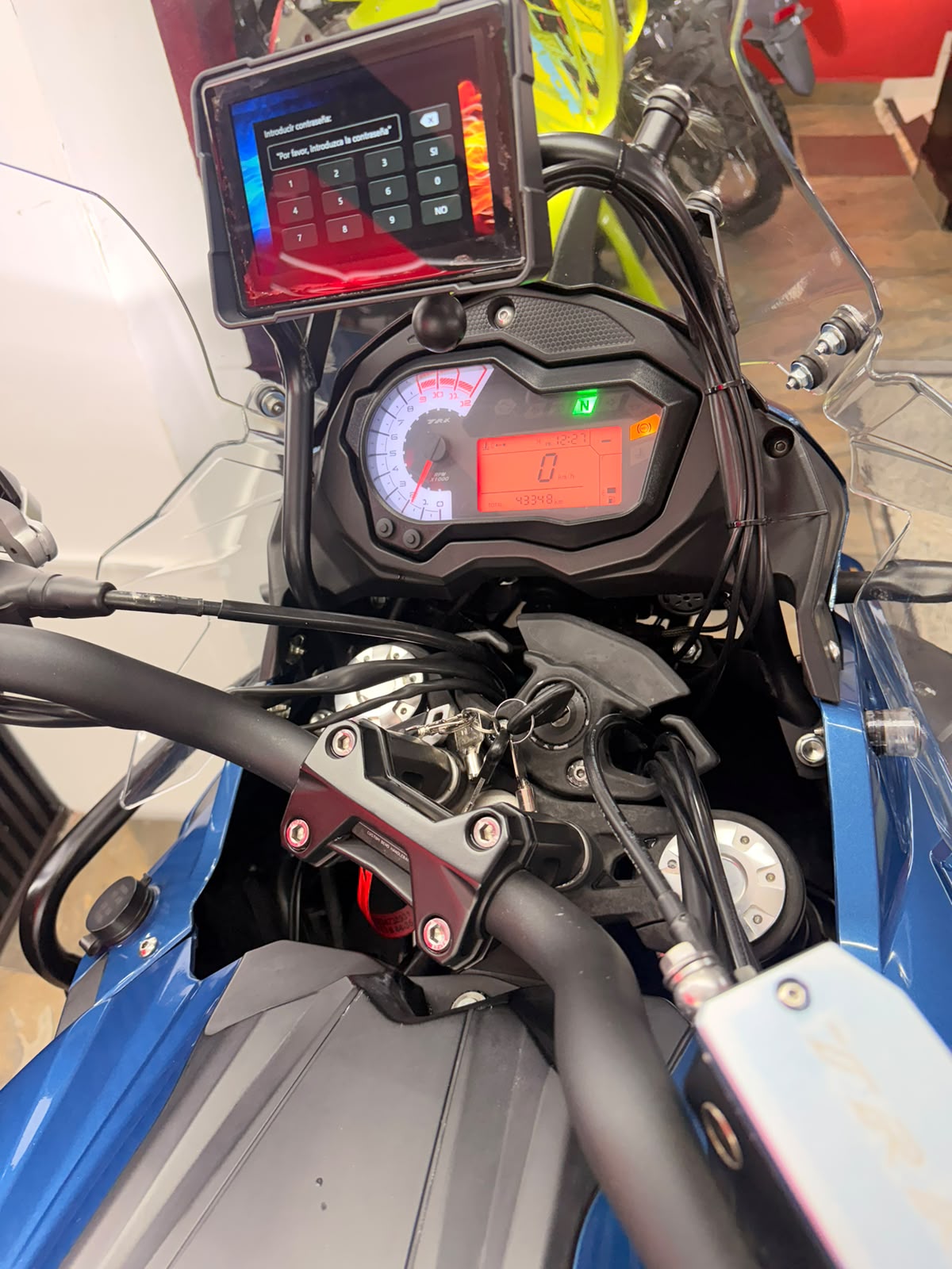 BENELLI TRK 502 X